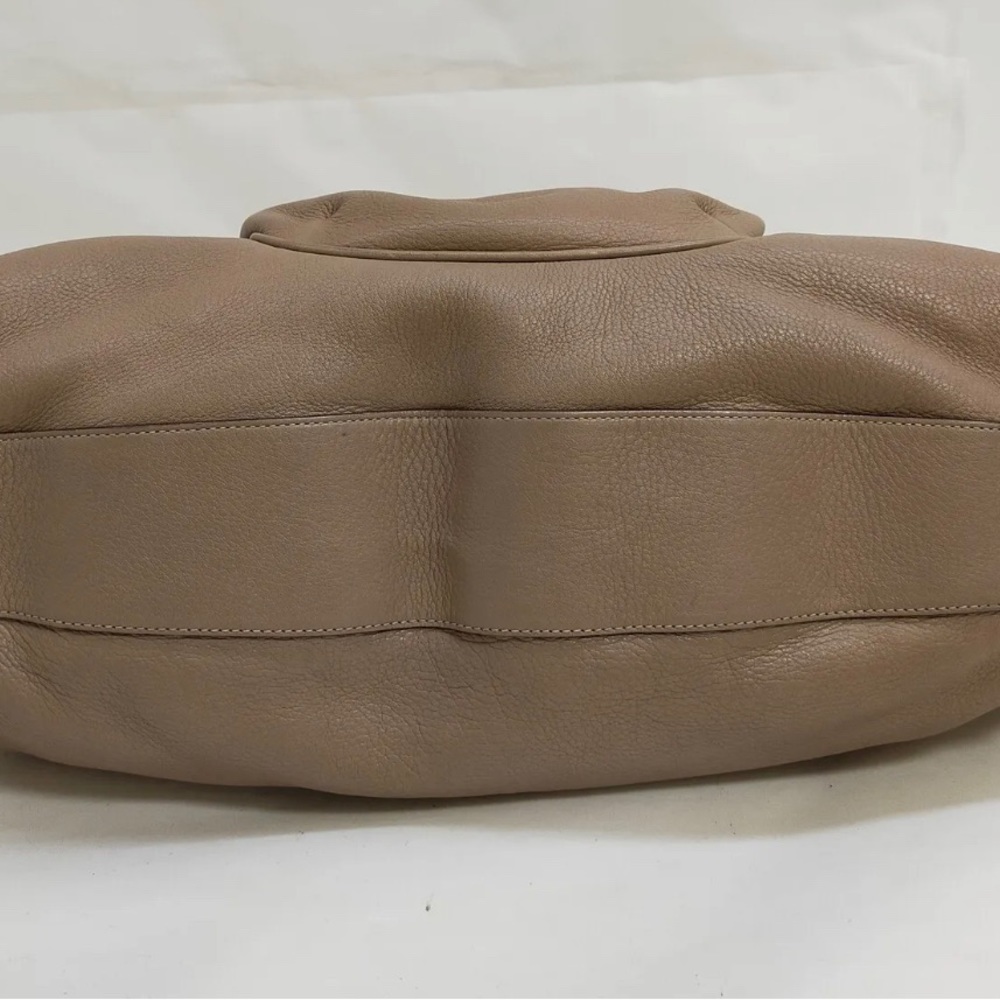 Salvatore Ferragamo Hand Bag Beige - Picture 4 of 6